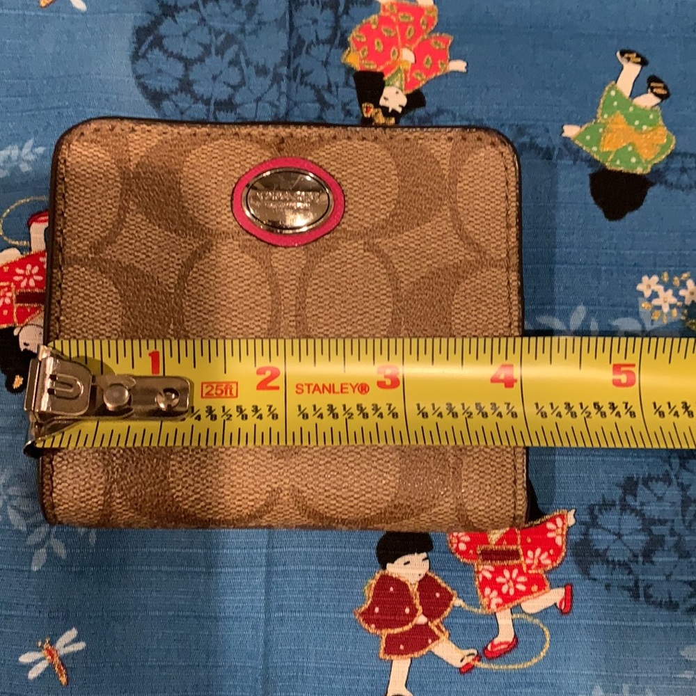 Coach Snap Wallet - Signature Khaki/Saddle w/Striped Interior - Picture 11 of 13
